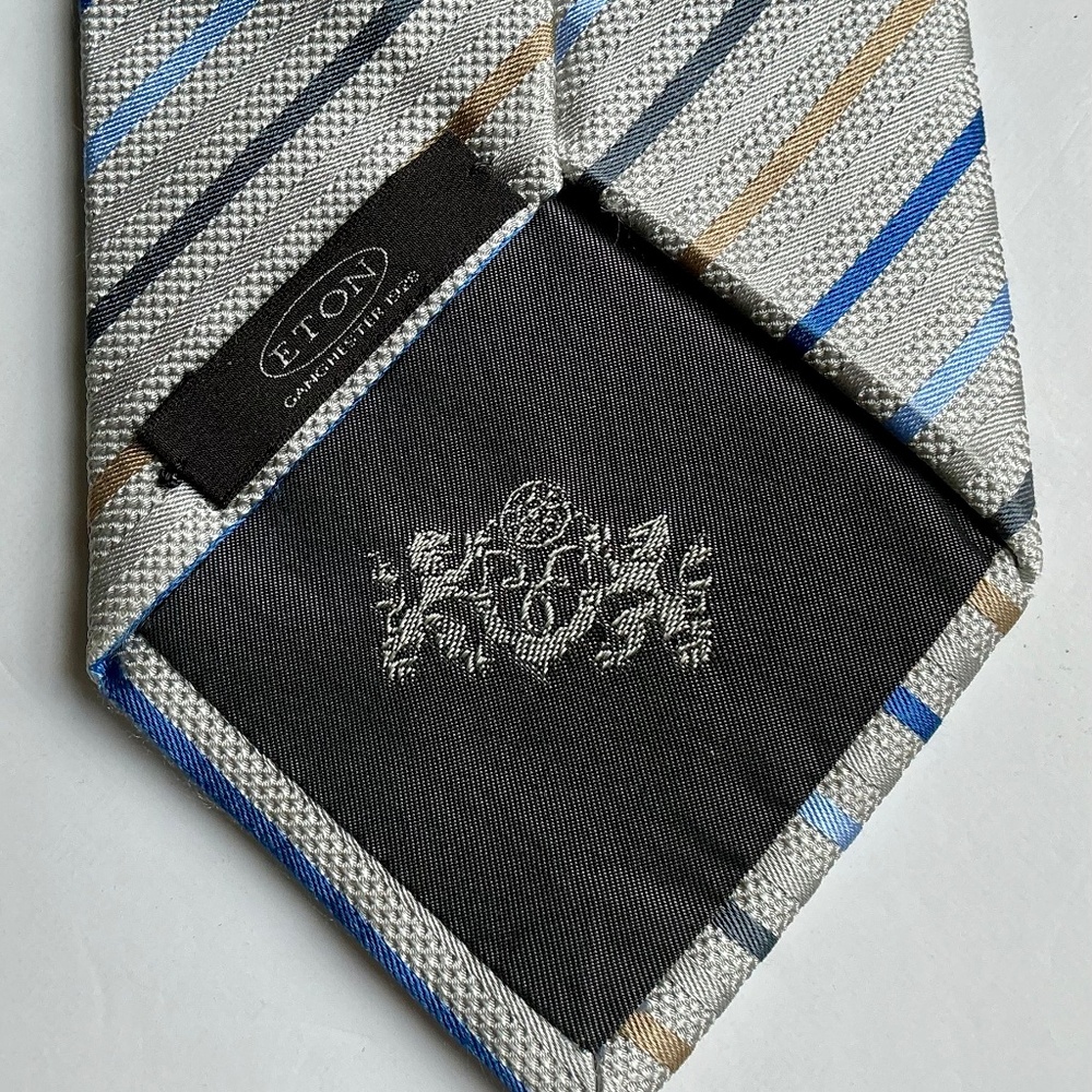 ETON silver colour, striped Silk Tie.Made in Italy 🇮🇹 NWOT